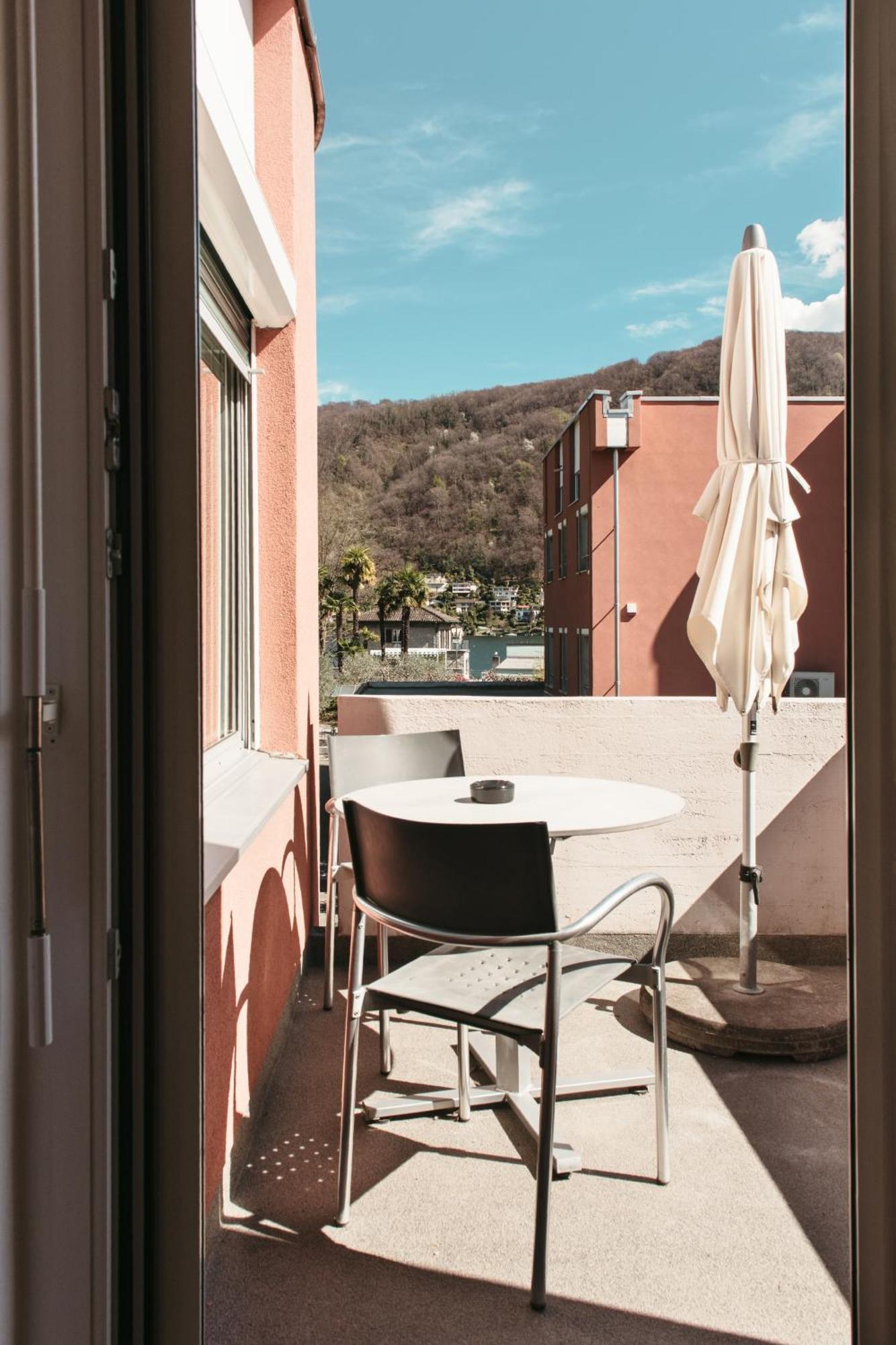 Centro Magliaso Hotel Екстериор снимка