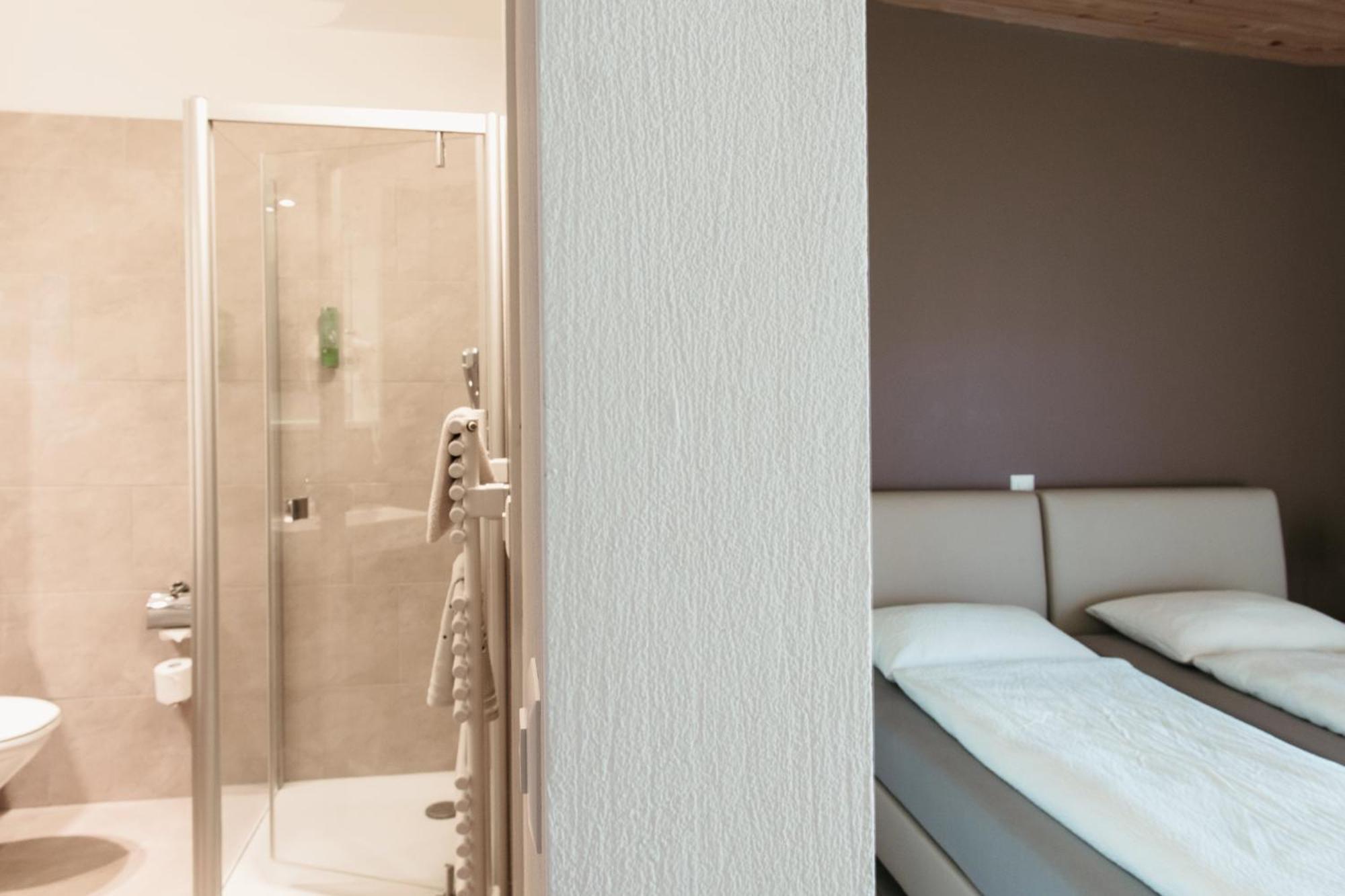 Centro Magliaso Hotel Екстериор снимка